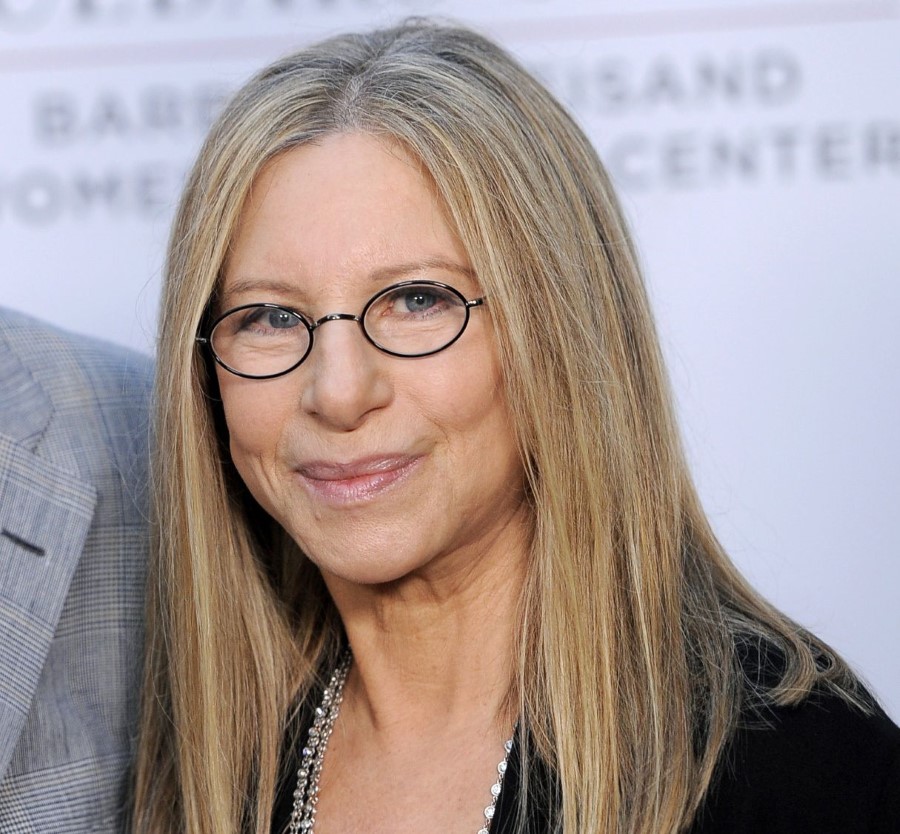 Barbra Streisand plastic surgery (12) Celebrity plastic