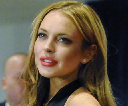 Lindsey Lohan plastic surgery- lips