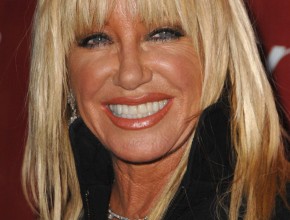 Suzanne Somers plastic surgery 19