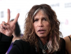 Steven Tyler plastic surgery 71