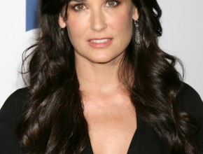 Demi Moore plastic surgery 10