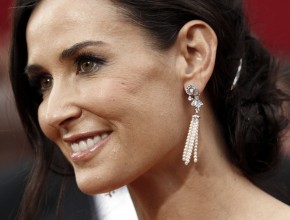 Demi Moore plastic surgery 4