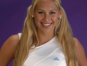 Ana Kournikova plastic surgery