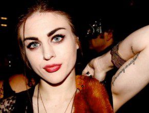 Frances Bean Cobain plastic surgery 16