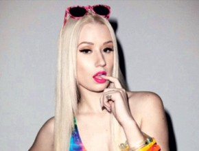 Iggy Azalea plastic surgery 21