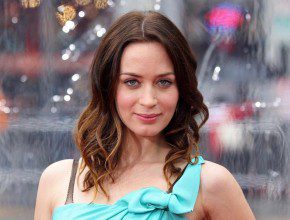 Emily Blunt plastic surgery 219