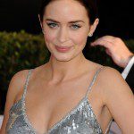 Emily Blunt plastic surgery facelift 1018