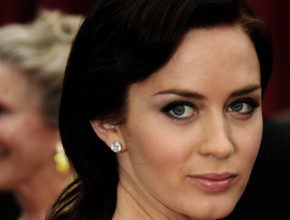 Emily Blunt plastic surgery facelift 1017