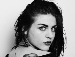 Frances Bean Cobain plastic surgery