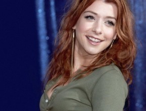 Alyson Hannigan breast augmentation plastic surgery