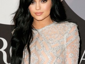 Kylie Jenner plastic surgery 85