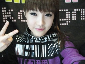 Park Bom plastic surgery face