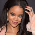 Rihanna plastic surgery 0116