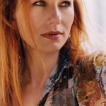 Tori Amos plastic surgery