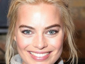 Margot Robbie plastic surgery