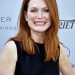 Julianne Moore - No to plastic surgery