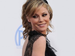 Julie Bowen plastic surgery 10