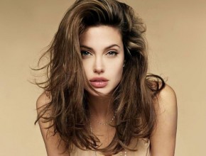 Angelina Jolie Plastic surgery 13
