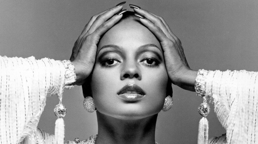 Diana Ross plastic surgery 10.