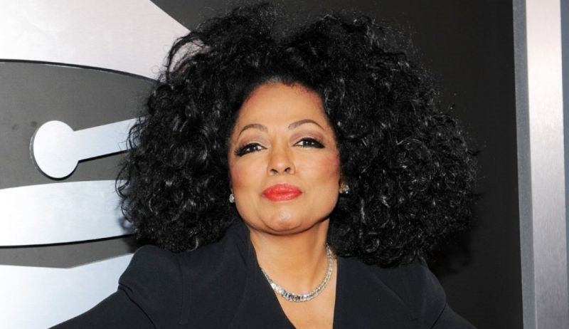 Diana Ross plastic surgery for beautiful skin in 70’s?