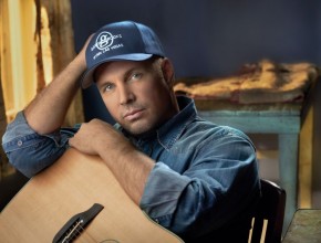 Garth Brooks plastic surgery 04