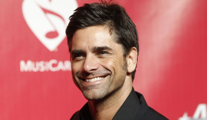 John Stamos plastic surgery