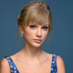 Taylor Swift plastic surgery 09