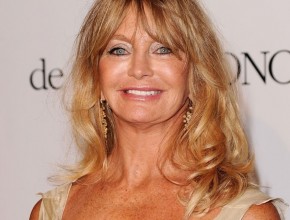 Goldie Hawn after plastic surgery 06