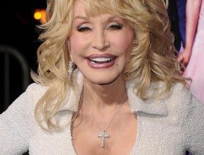 Dolly Parton after plastic surgery 03