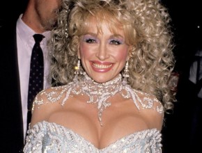 Dolly Parton after plastic surgery 04