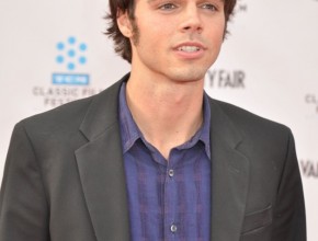 Reid Ewing plastic surgery 05