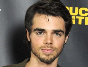 Reid Ewing plastic surgery 06