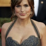 Mariska Hargitay after breast augmentation plastic surgery (3)