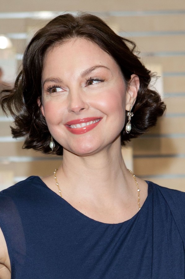Ashley Judd after Plastic Surgery