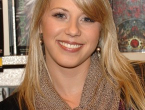 Jodie Sweetin plastic surgery (37)