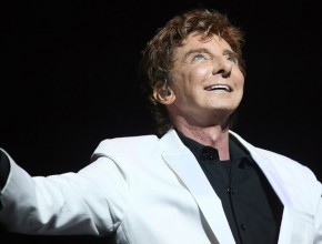 Barry Manilow plastic surgery