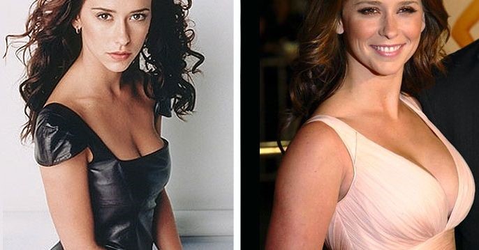 Jennifer Love Hewitt before and after breast implants (27) .