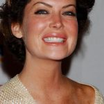 Lara Flynn Boyle after lip plastic surgery