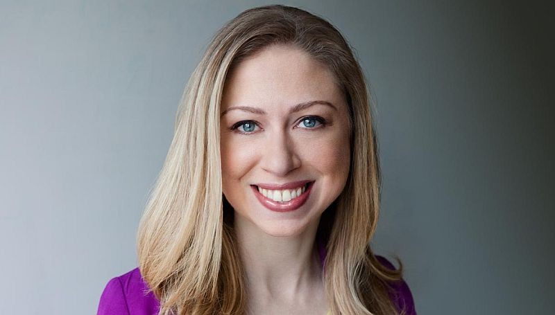 Chelsea Clinton plastic surgery featured