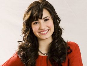 Demi Lovato plastic surgery (23)