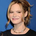 Jennifer Jason Leigh plastic surgery (25)