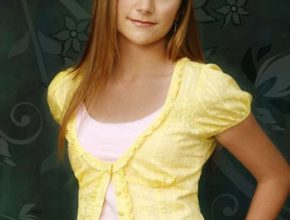 Alyson Stoner plastic surgery 3