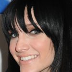 Ashlee Simpson plastic surgery 23