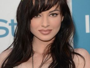 Ashley Rickards plastic surgery 31