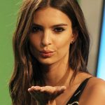 Emily Ratajkowski plastic surgery 31