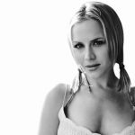 Julie Benz plastic surgery 43