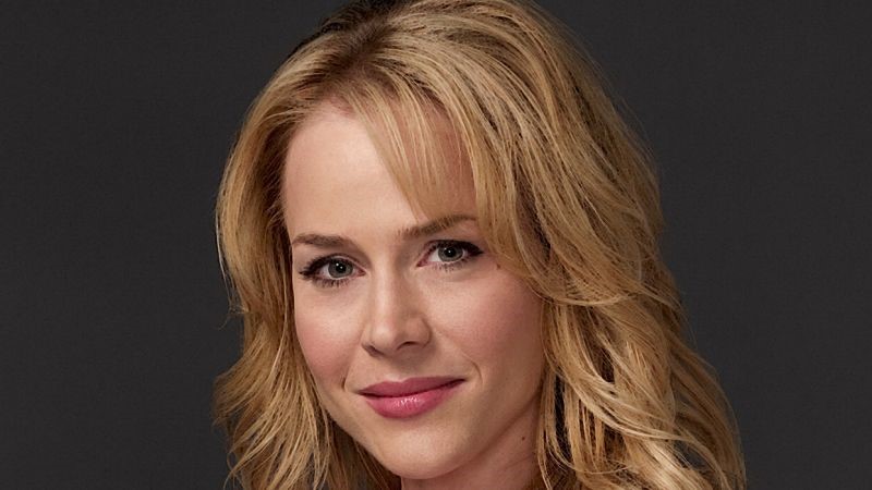 Julie Benz plastic surgery