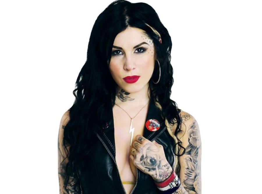 Kat Von D plastic surgery