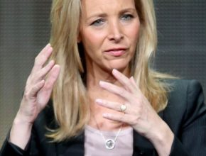 Lisa Kudrow plastic surgery 13