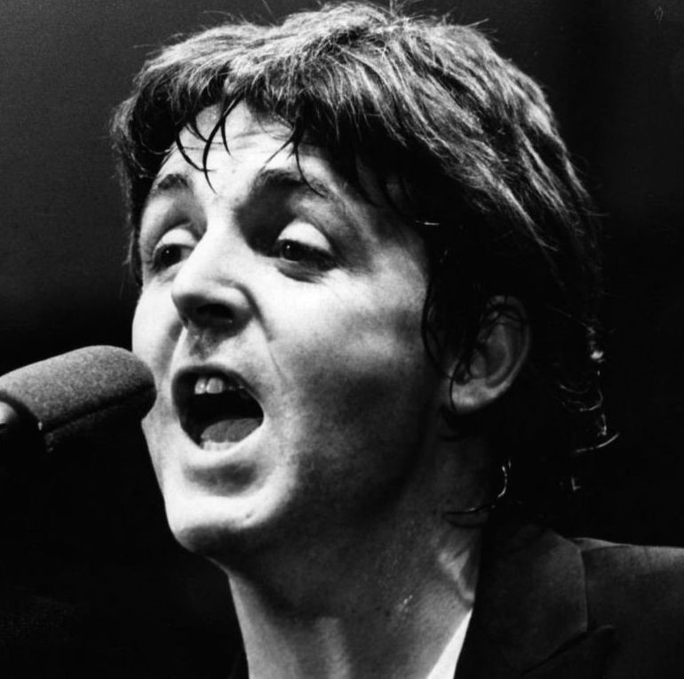 Paul McCartney using plastic surgery to remain Forever Young?
